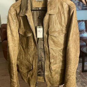 Size 48 Mens John Varvatos lightweight authentic leather jacket.